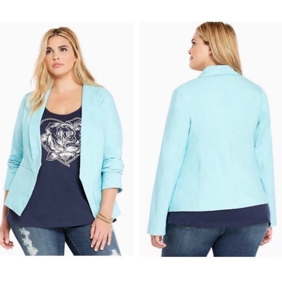 torrid Jackets & Blazers - Torrid Woman’s Blue Casual Workwear Business Classic Blazer Size 0 (Large)